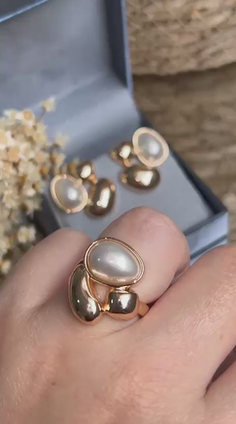 Conjunto Brinco e Anel Organico Detalhe Pérolas