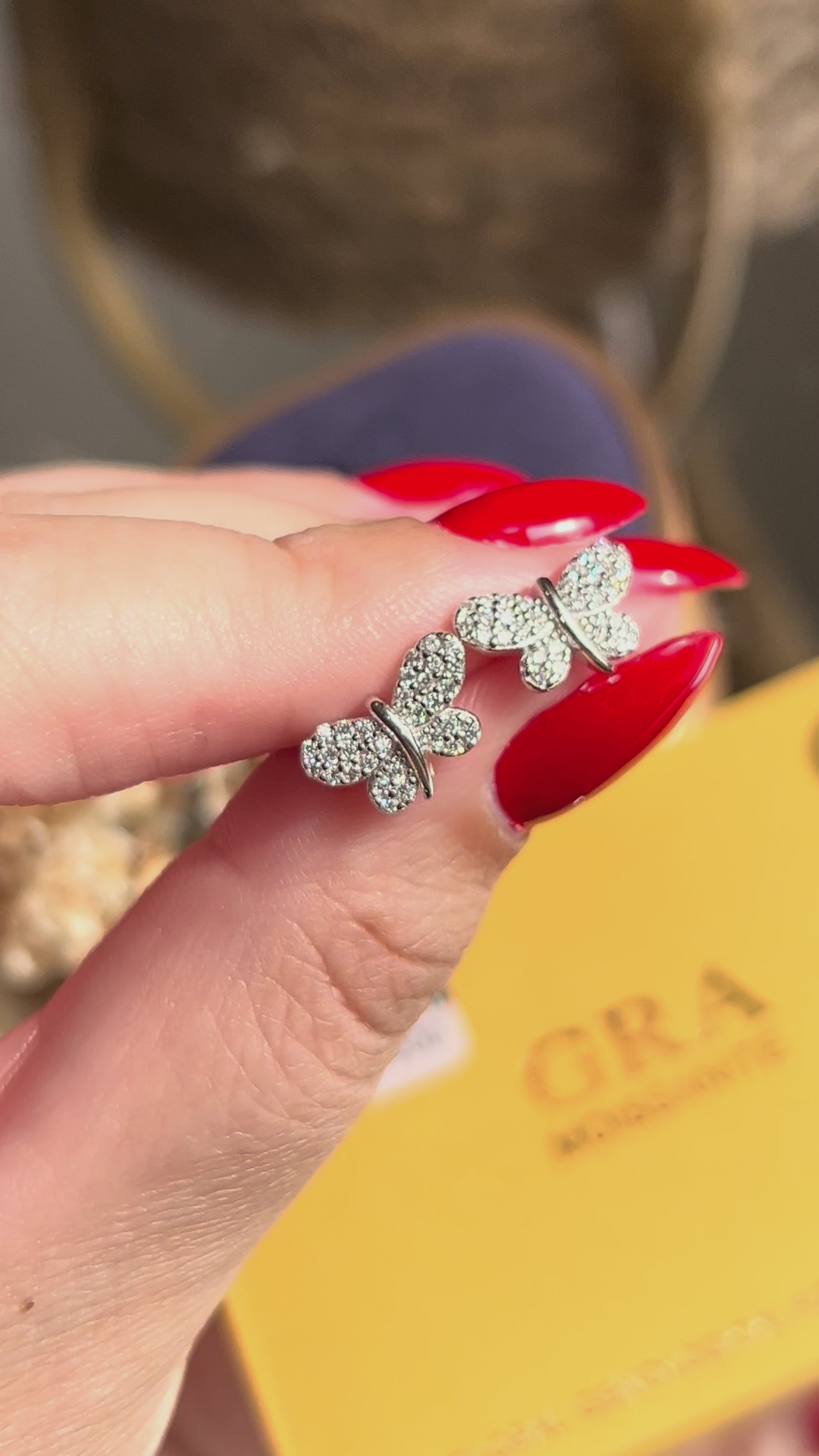 Brinco Libélula Moissanite 0,38ct