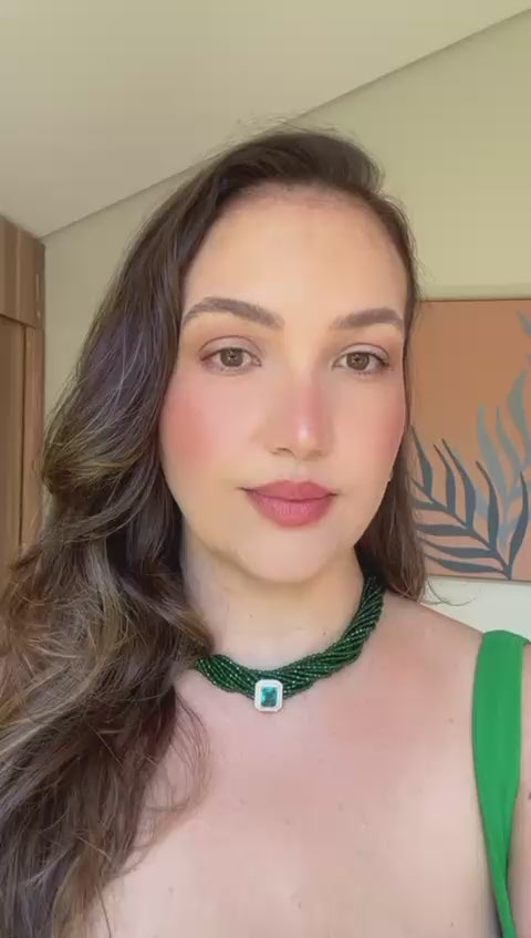 Conjunto Brinco e Colar Cristais Verde Musgo Pingente Azul