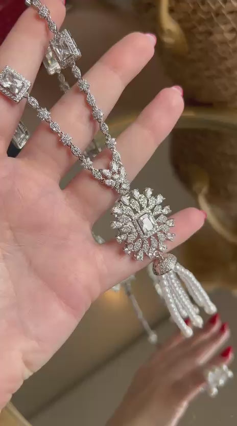 Colar Longo Tassel Pérola