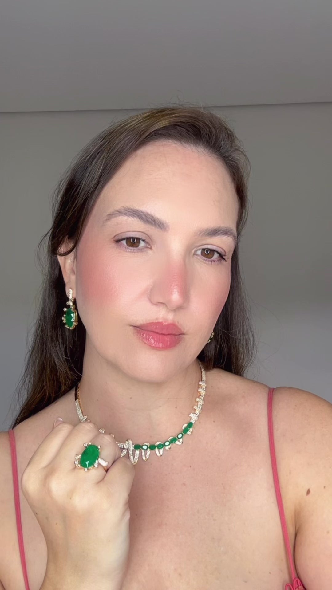 Conjunto Brinco e Anel Nara Verde Esmeralda