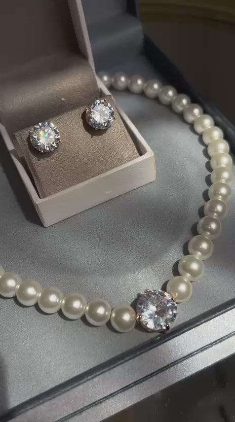 Conjunto Brinco Solitário e Colar de Pérola