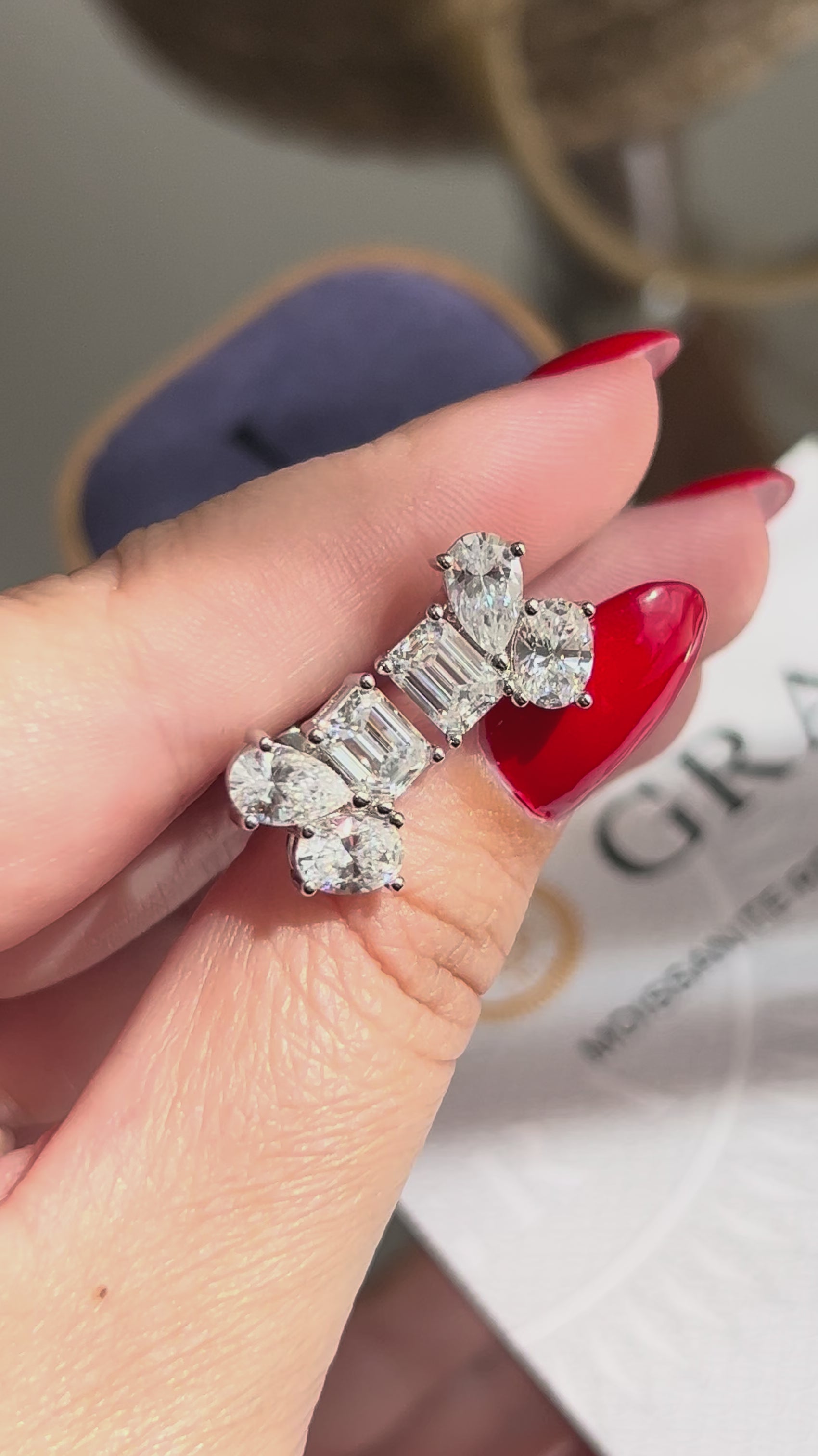 Brinco 3 Pedras Moissanite 1,0CT