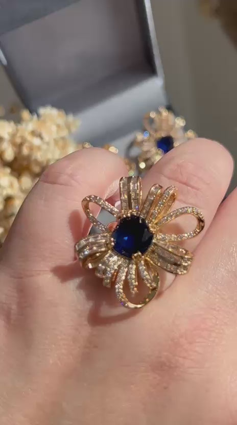 Conjunto Brinco e Anel Flor Miolo Azul Safira